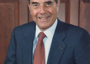 Senator Robert J. Dole 1980s photo.